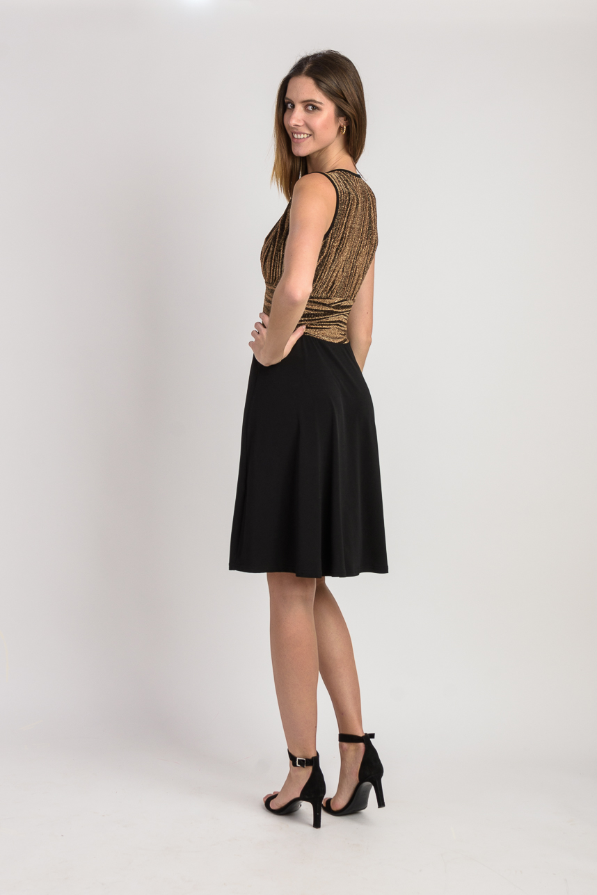 Robe Evasée Maille noire et dorée – Image 3