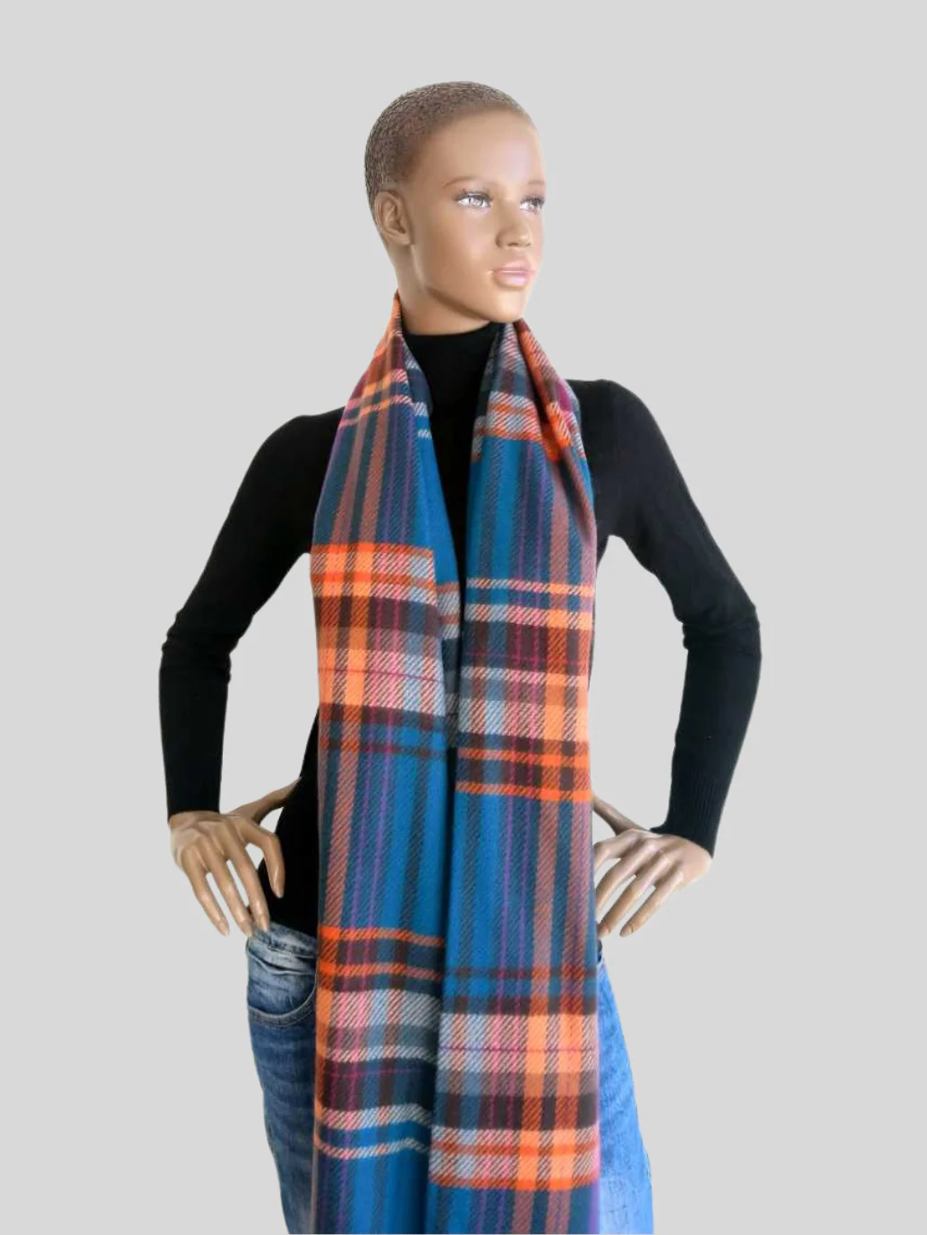 Écharpe BLEUE à carreaux – Image 4