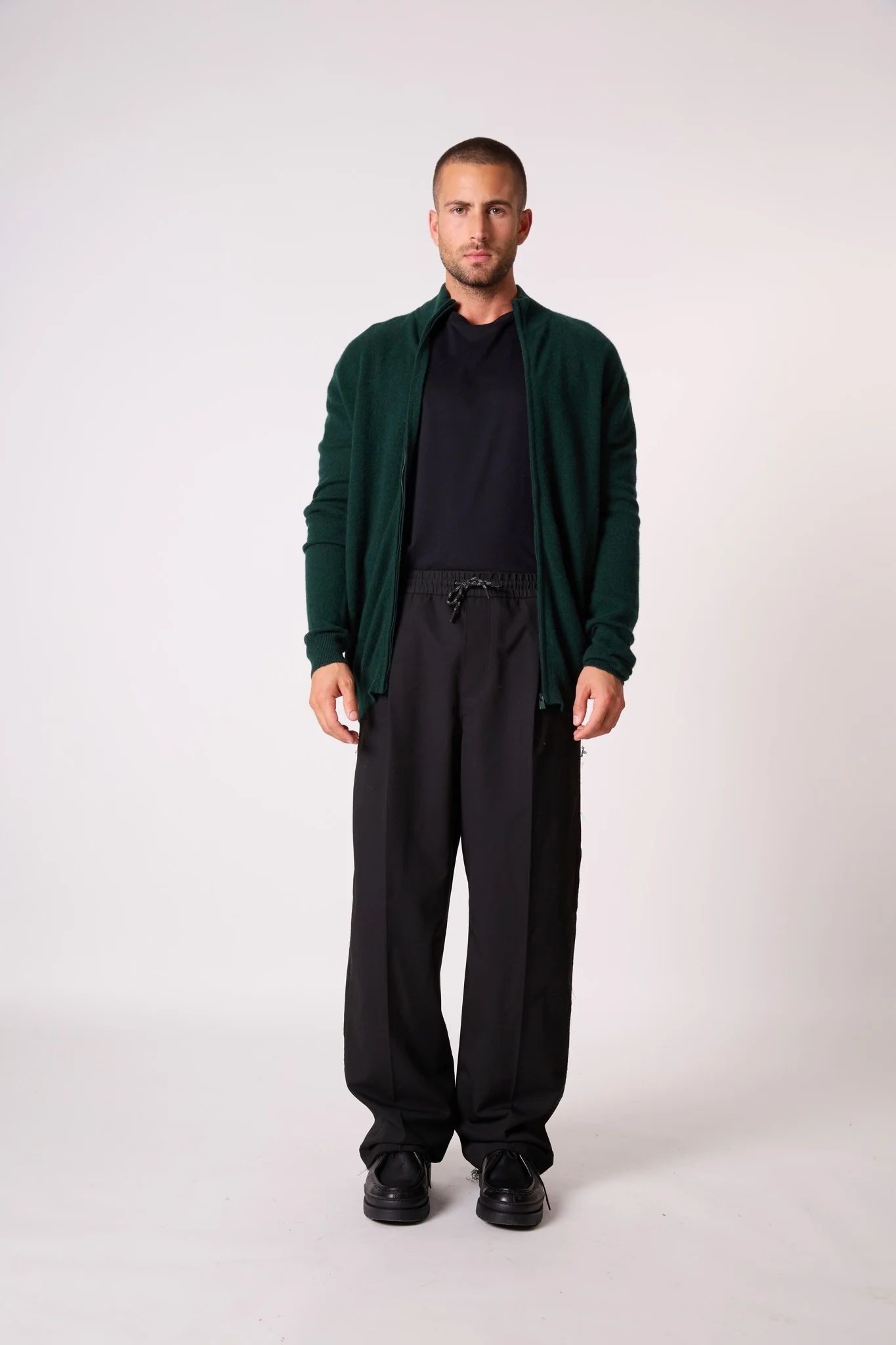 CODY gilet zippé col montant cyprès 100% cachemire – Image 2