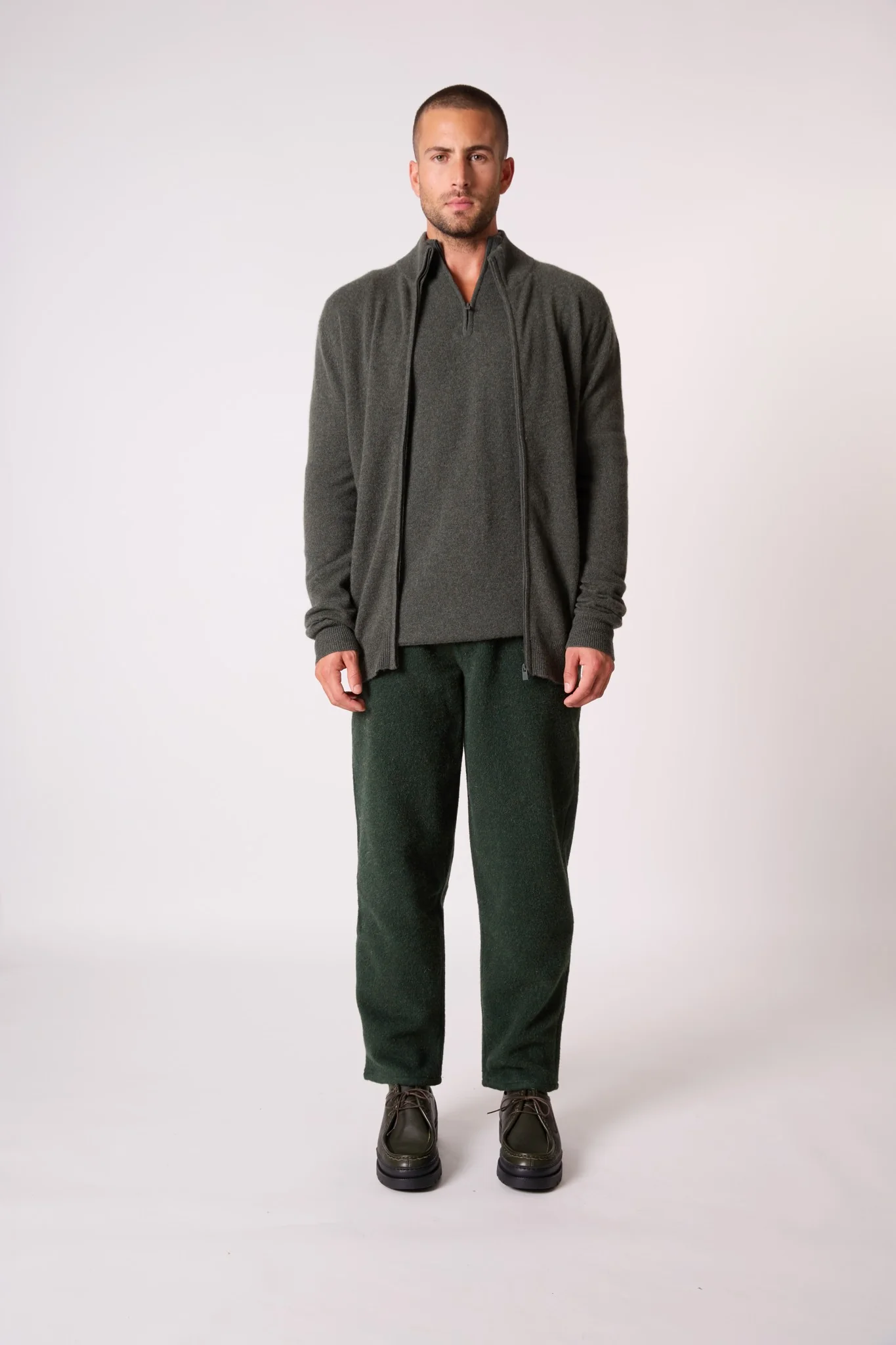 CODY gilet zippé col montant kaki chiné 100% cachemire – Image 2