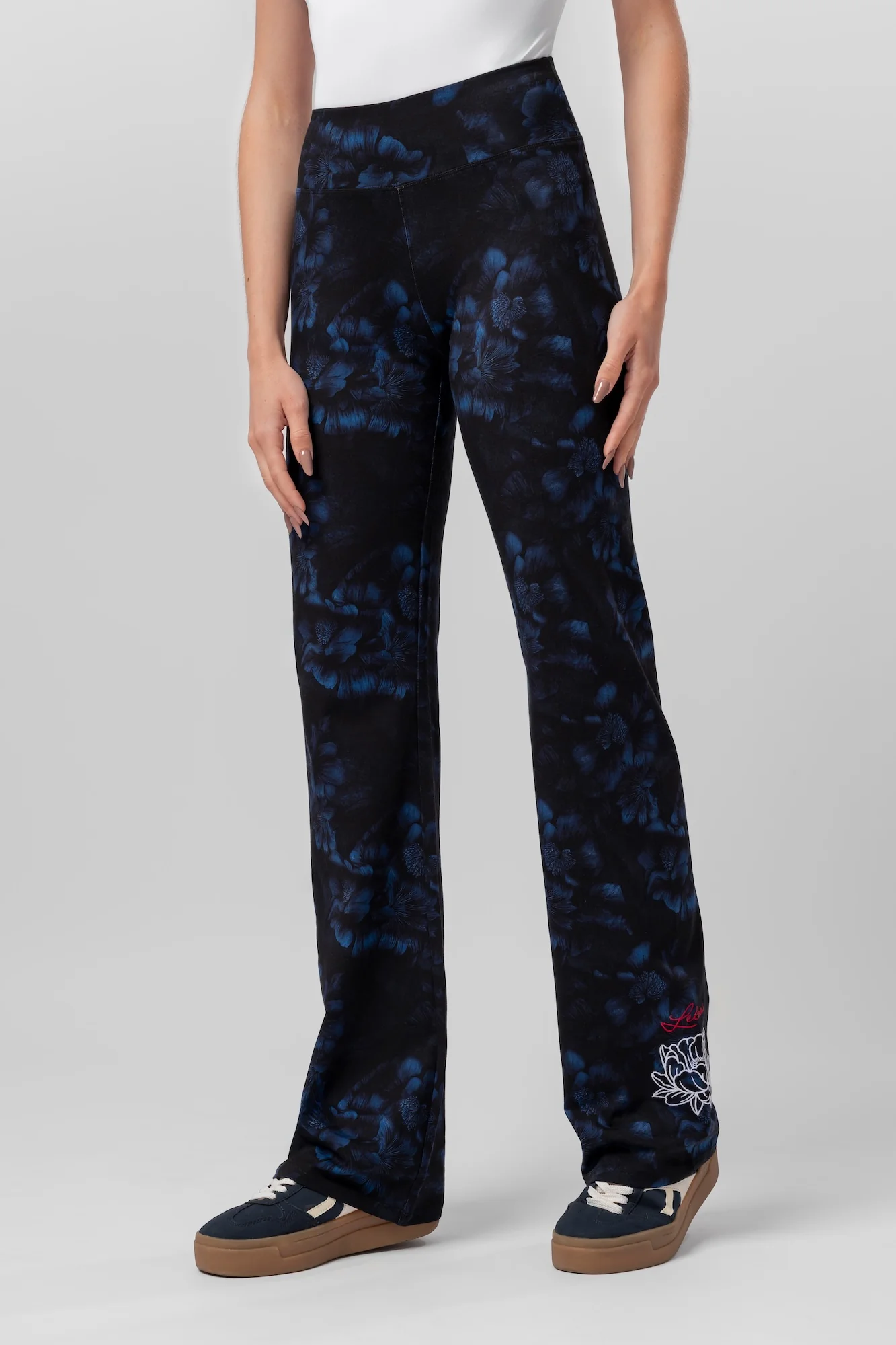 Melantha – Image 4