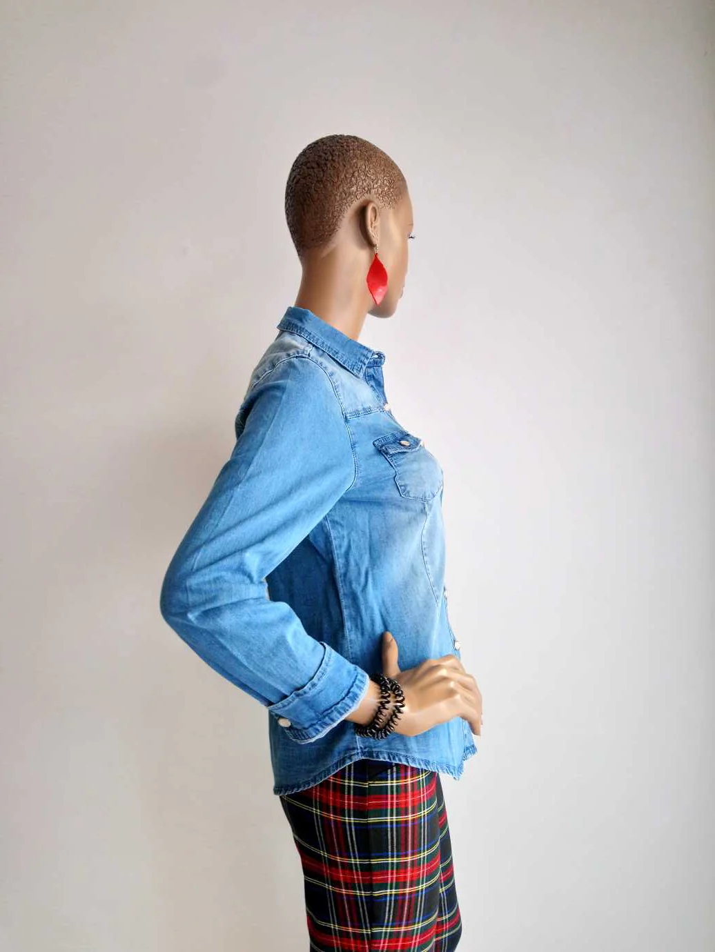 Pantalon à carreaux écossais ROUGE/NOIR femme – Image 5