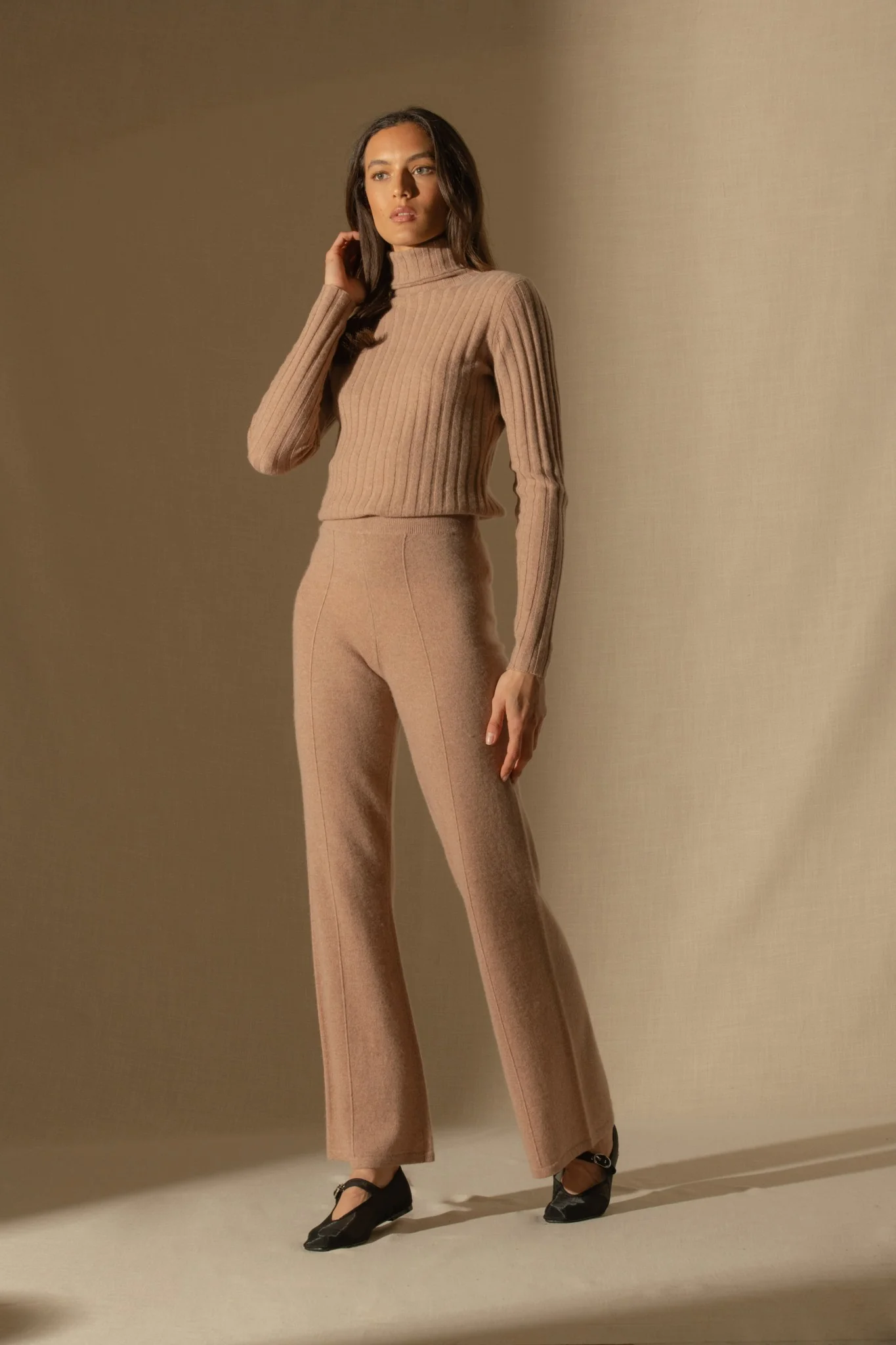 ELOA pantalon large camel chiné 100% cachemire – Image 4