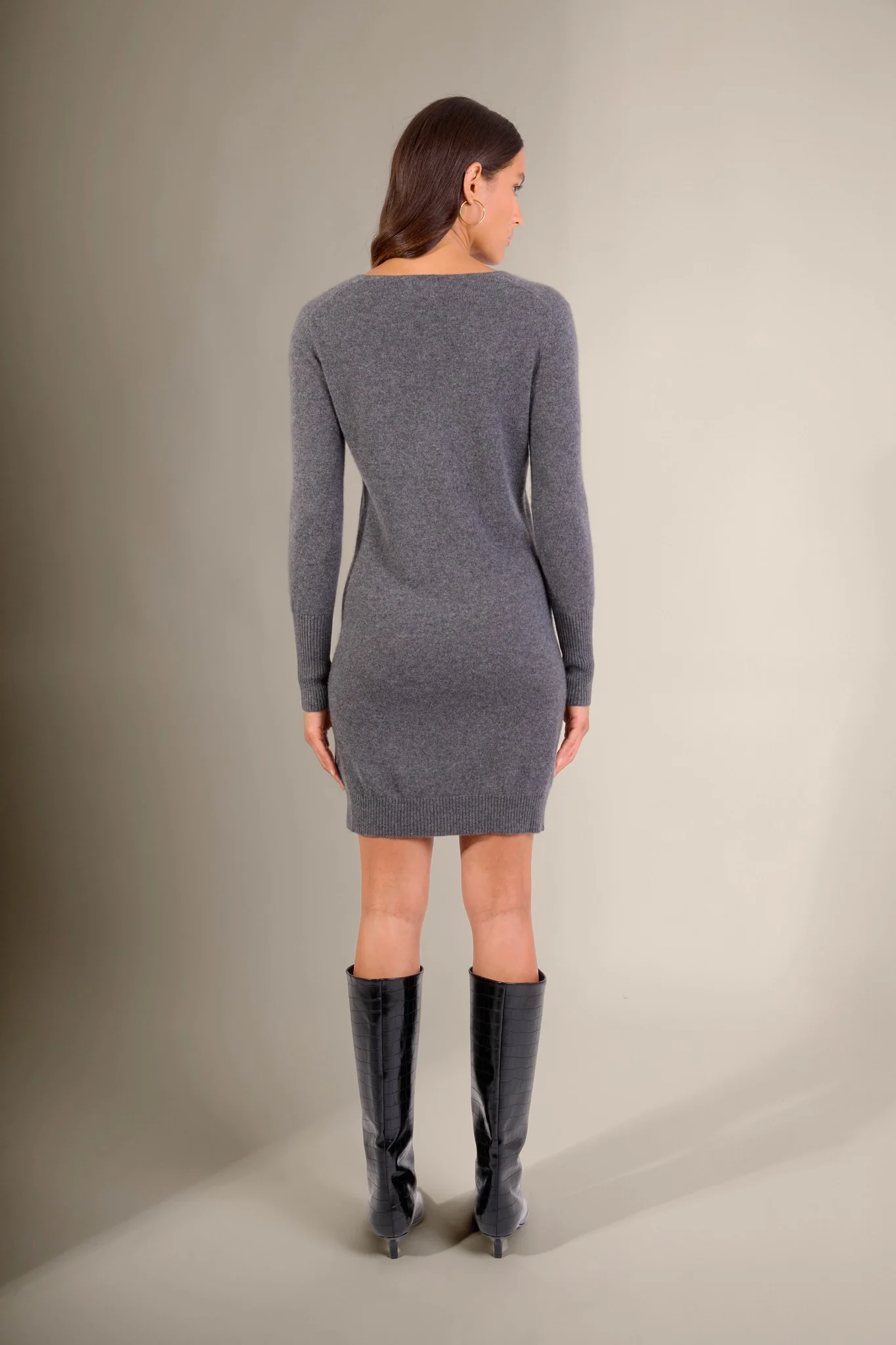 JOY robe col v anthracite chiné 100% cachemire – Image 4