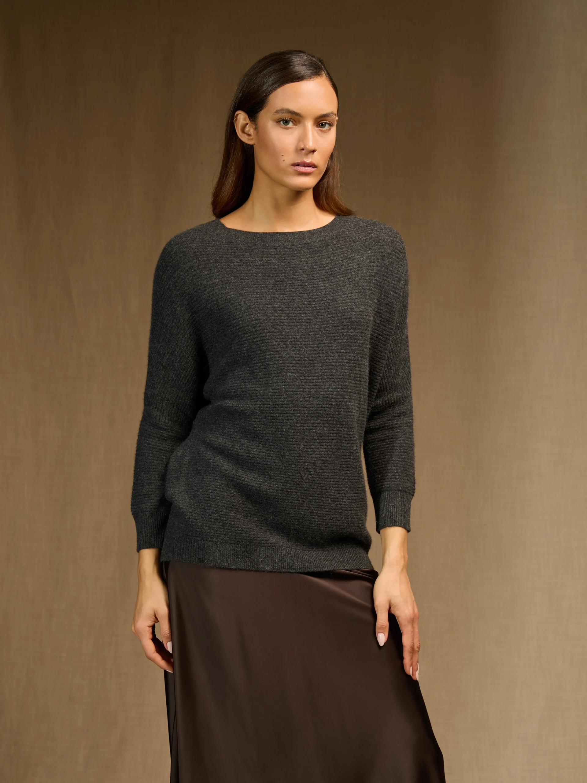 LIV pull col rond carbone chiné 100% cachemire