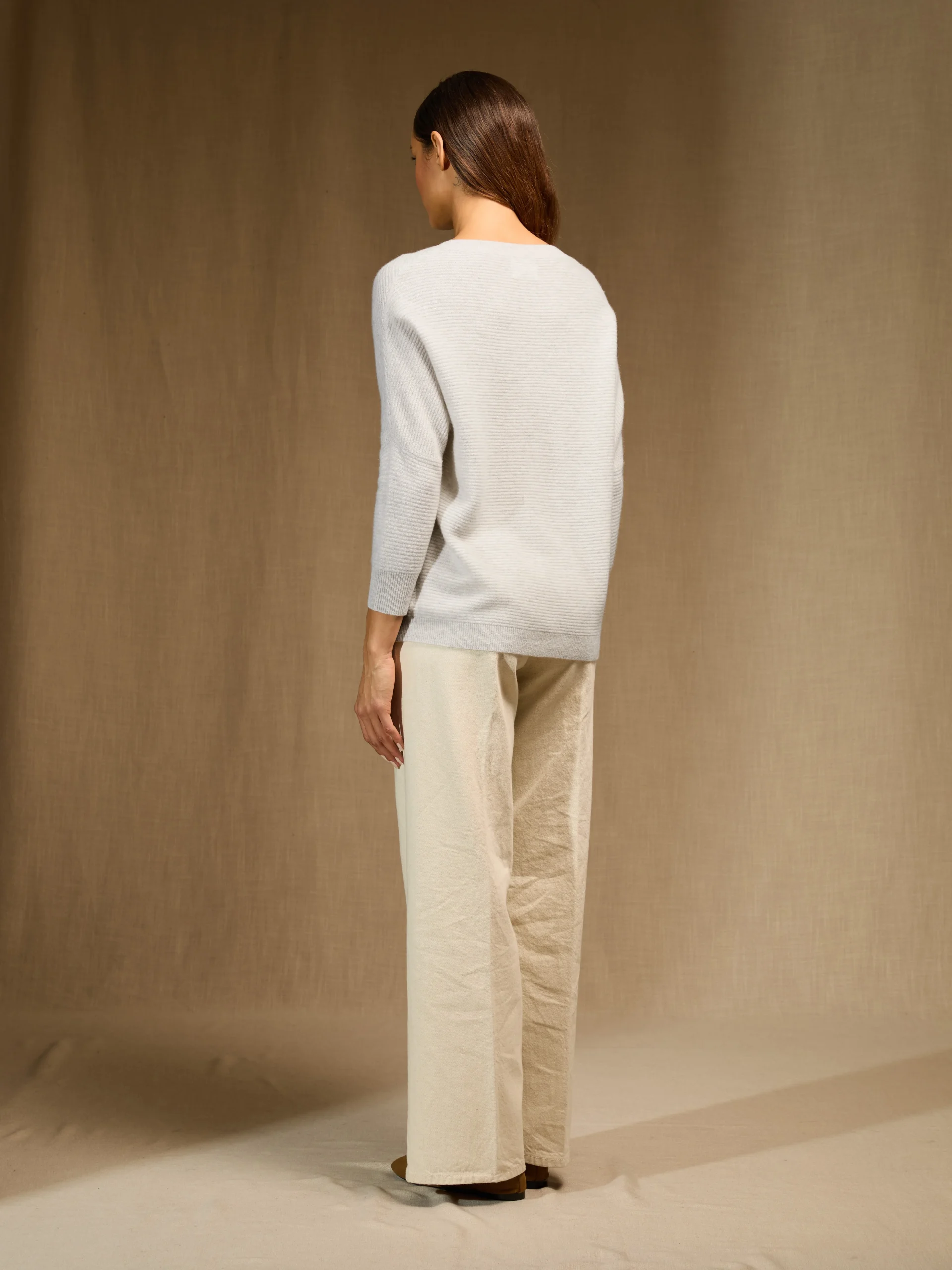 LIV pull col rond gris perle chiné 100% cachemire – Image 4