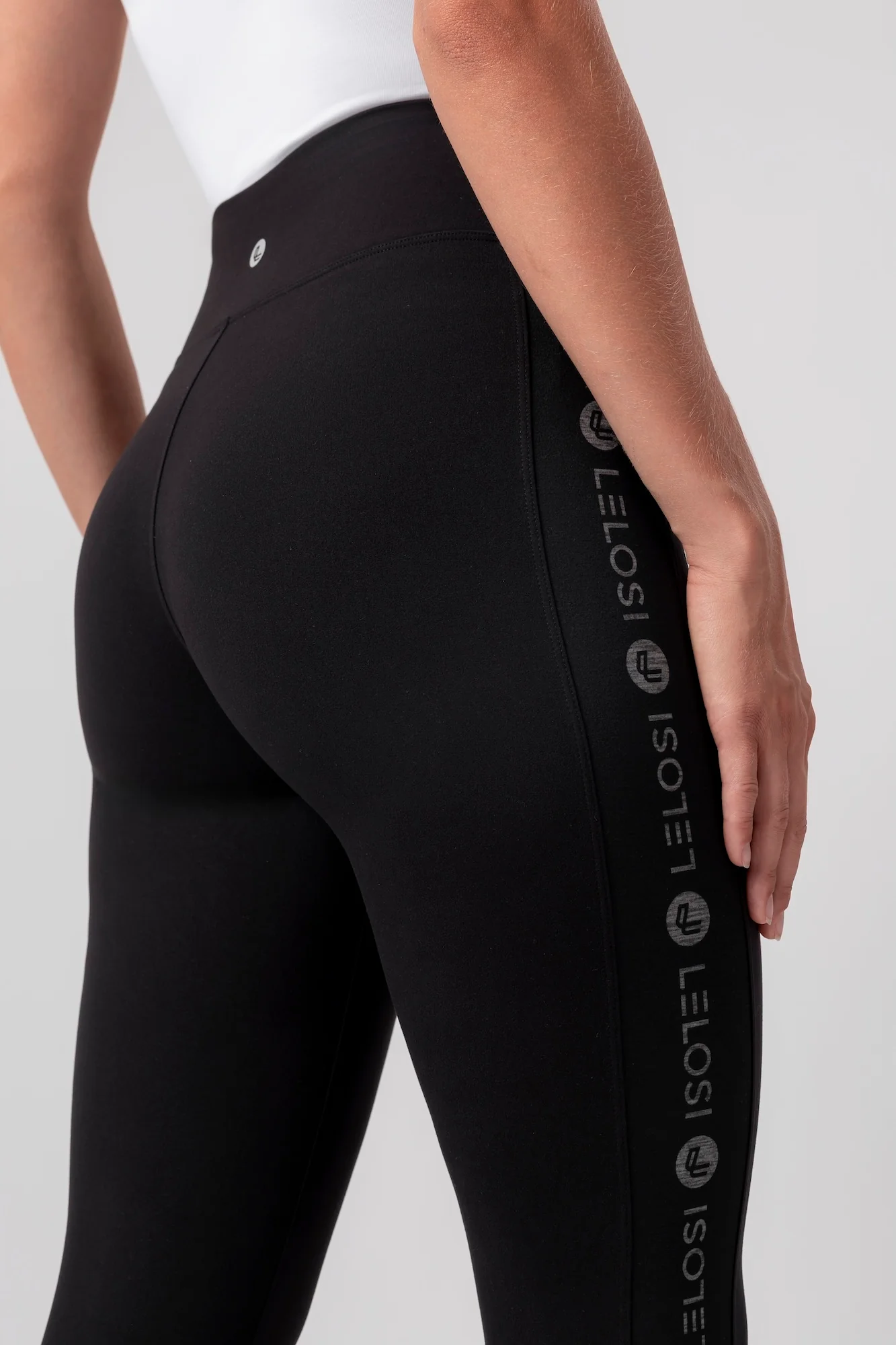 Aristocracy – Image 7