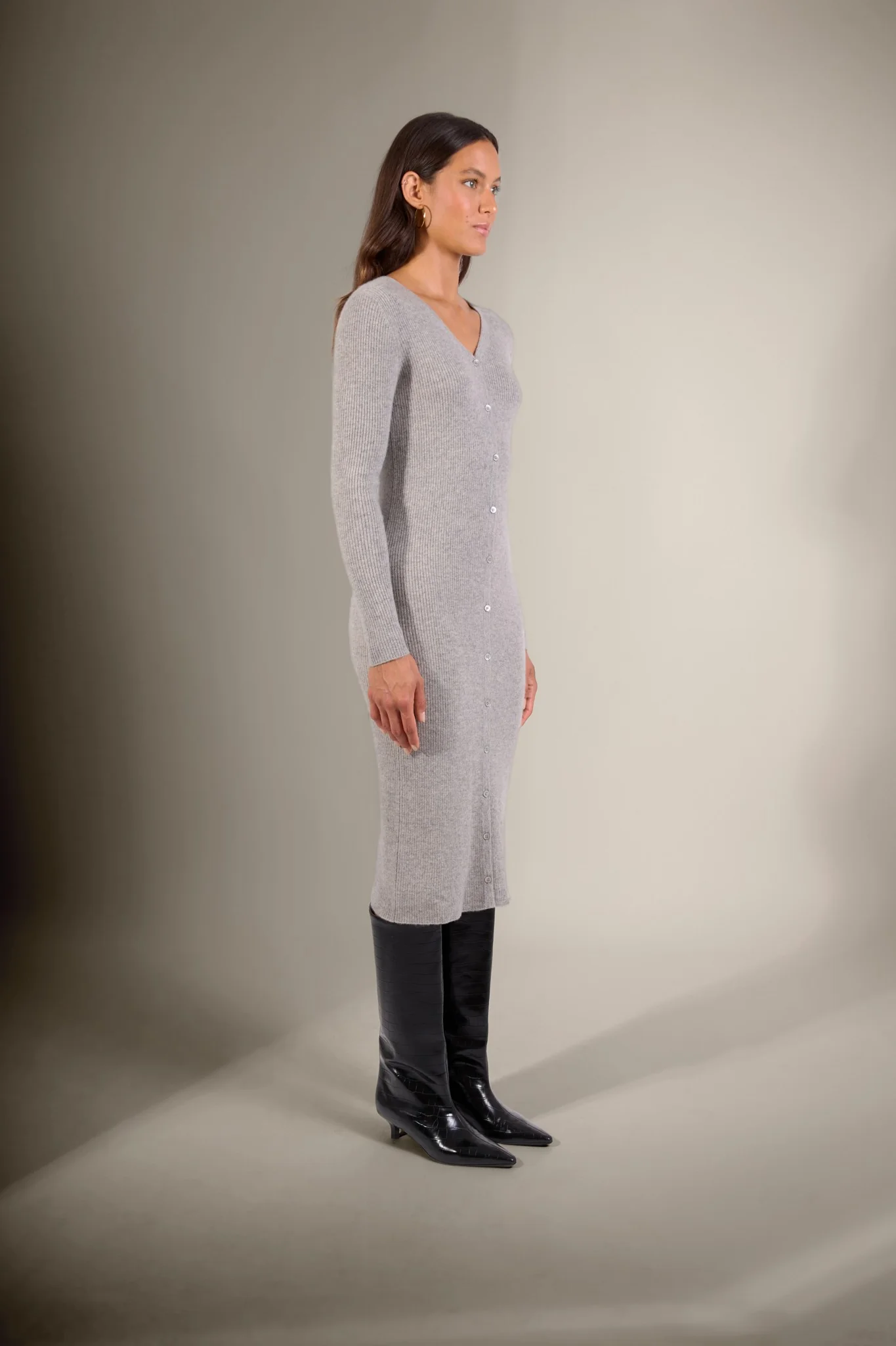 MARIA robe boutonnée col v nuage chiné 100% cachemire – Image 6