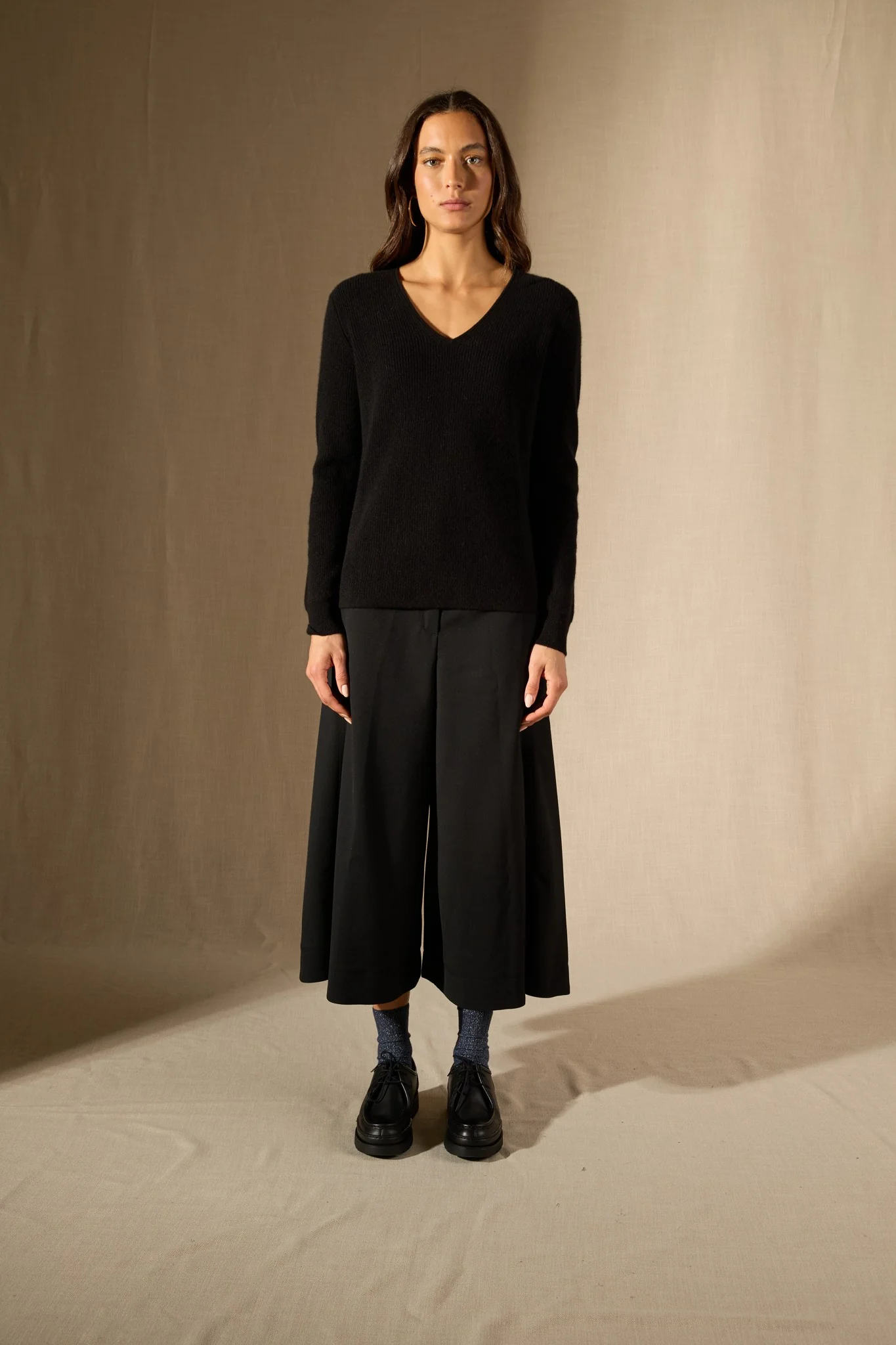 SAPHIRA pull col v noir 100% cachemire