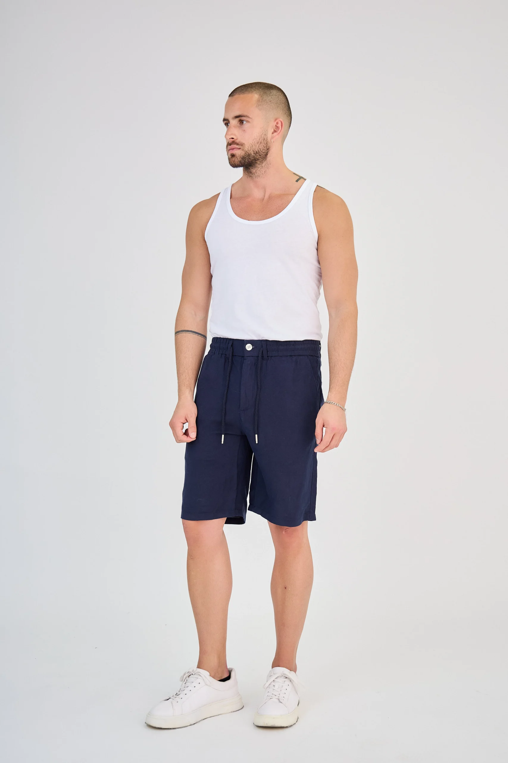 Short en Lin Bleu Marine – Image 5