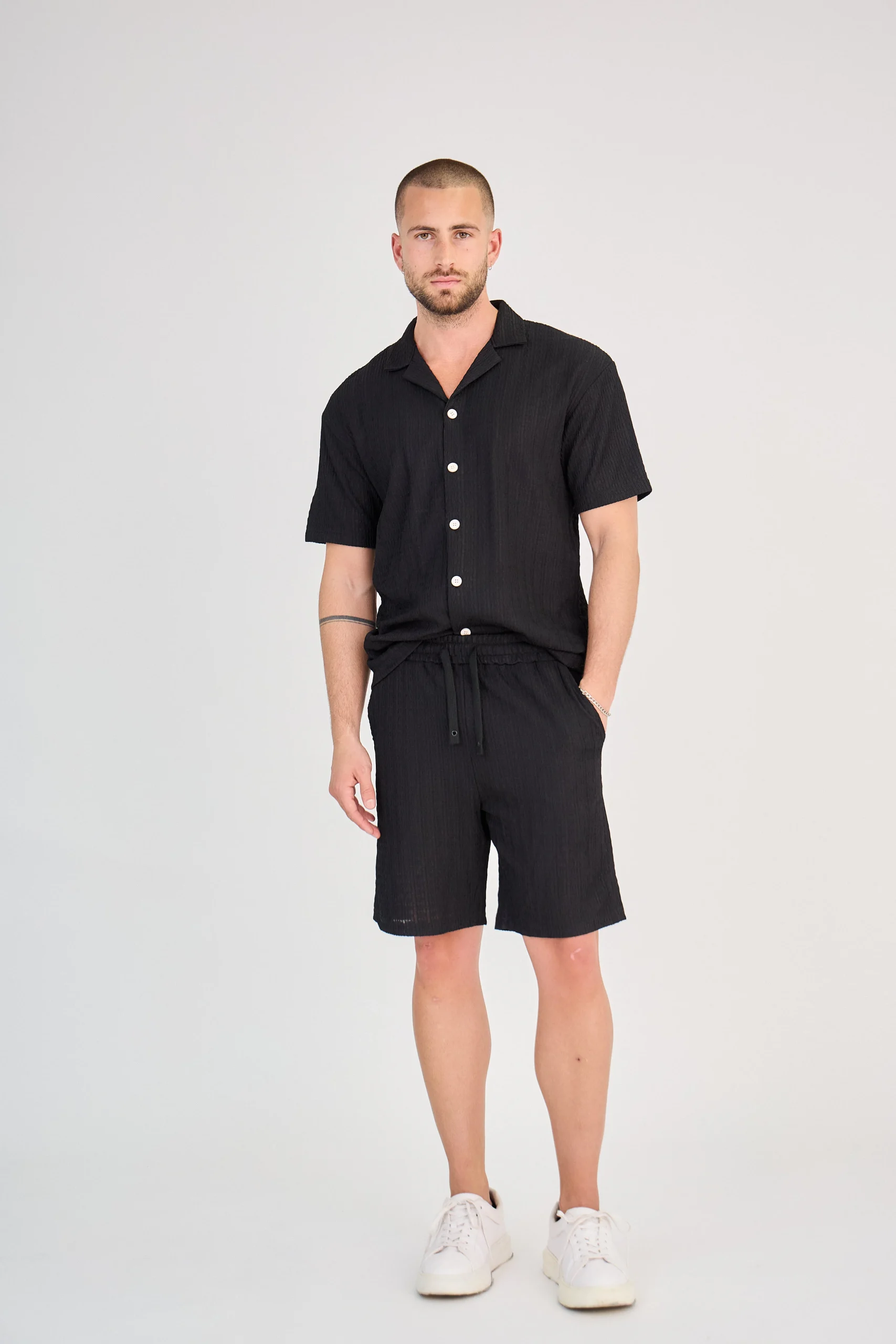 Ensemble Texturé Noir – Image 2