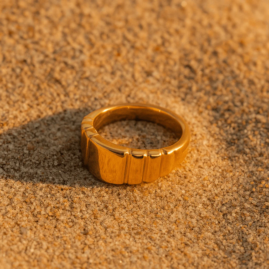 Bague Cascata – Plaqué or 14k à relief graphique