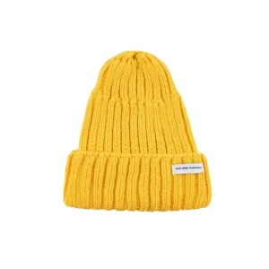 WE ARE GOMMU BONNET POUPEE | Jaune