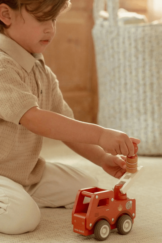 JOUET CAMION DE POMPIER EN BOIS – Image 4