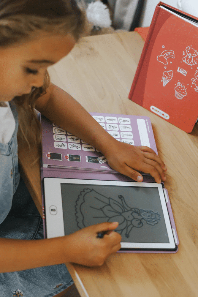 TABLETTE A DESSIN KIDYDRAW | Princesses – Image 3